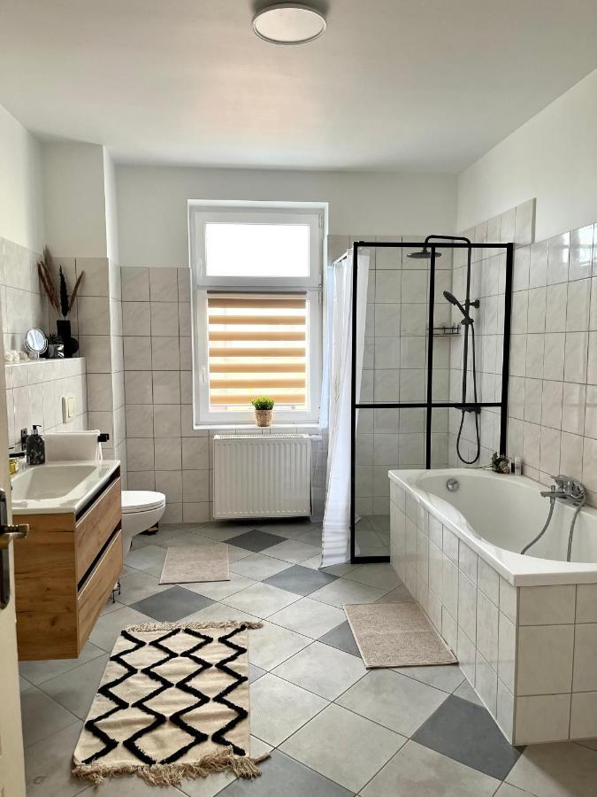 Apartment Horst - Gemuetliche Und Moderne Ferienwohnung In Der Innenstadt Пазевальк Экстерьер фото