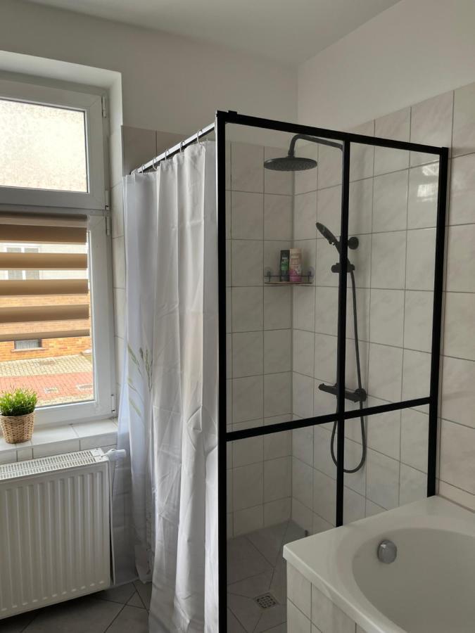 Apartment Horst - Gemuetliche Und Moderne Ferienwohnung In Der Innenstadt Пазевальк Экстерьер фото